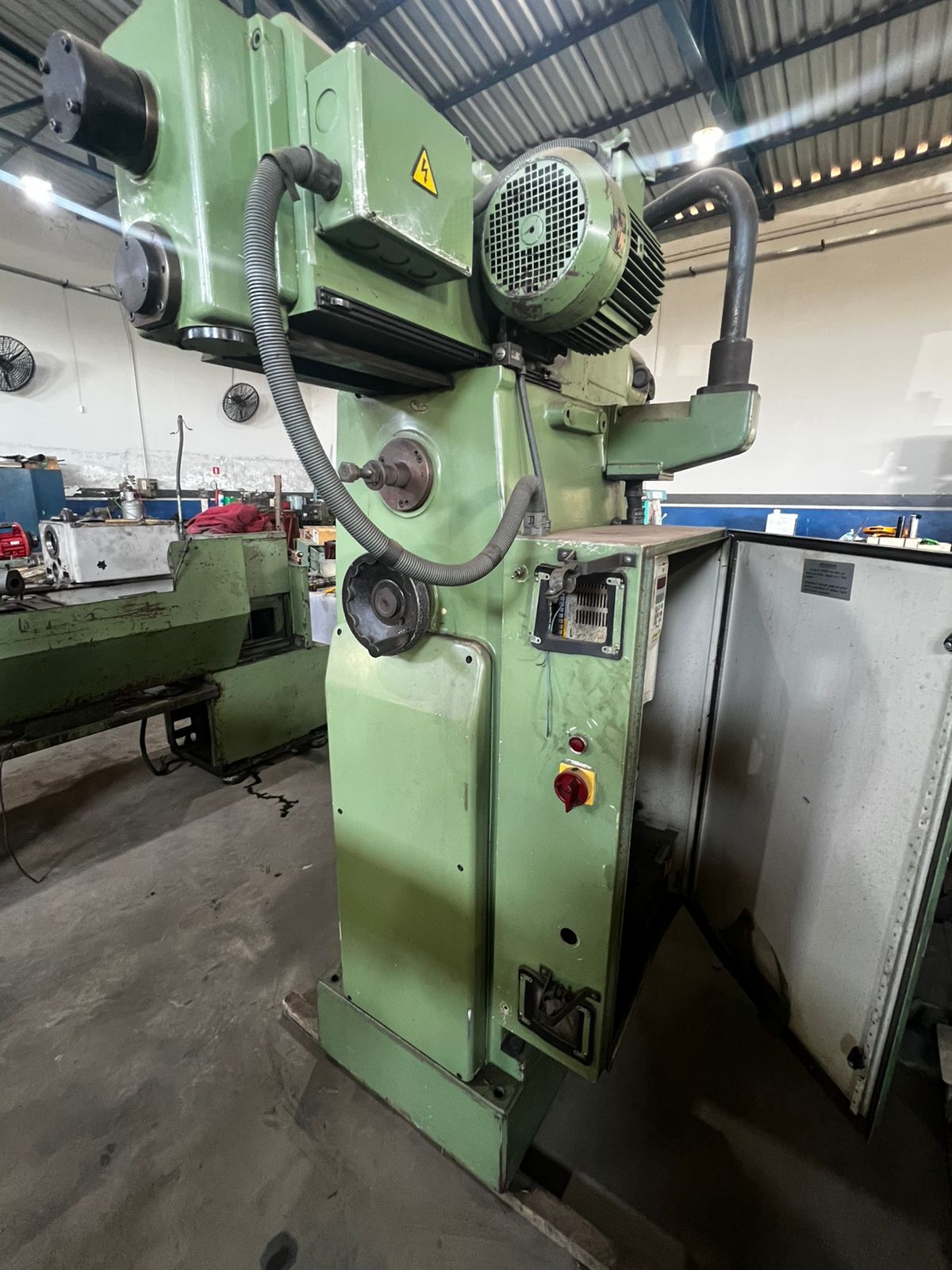 Fresadora Lagun M140 - WCM Máquinas | Empresa de Máquinas em Jaboticabal/SP