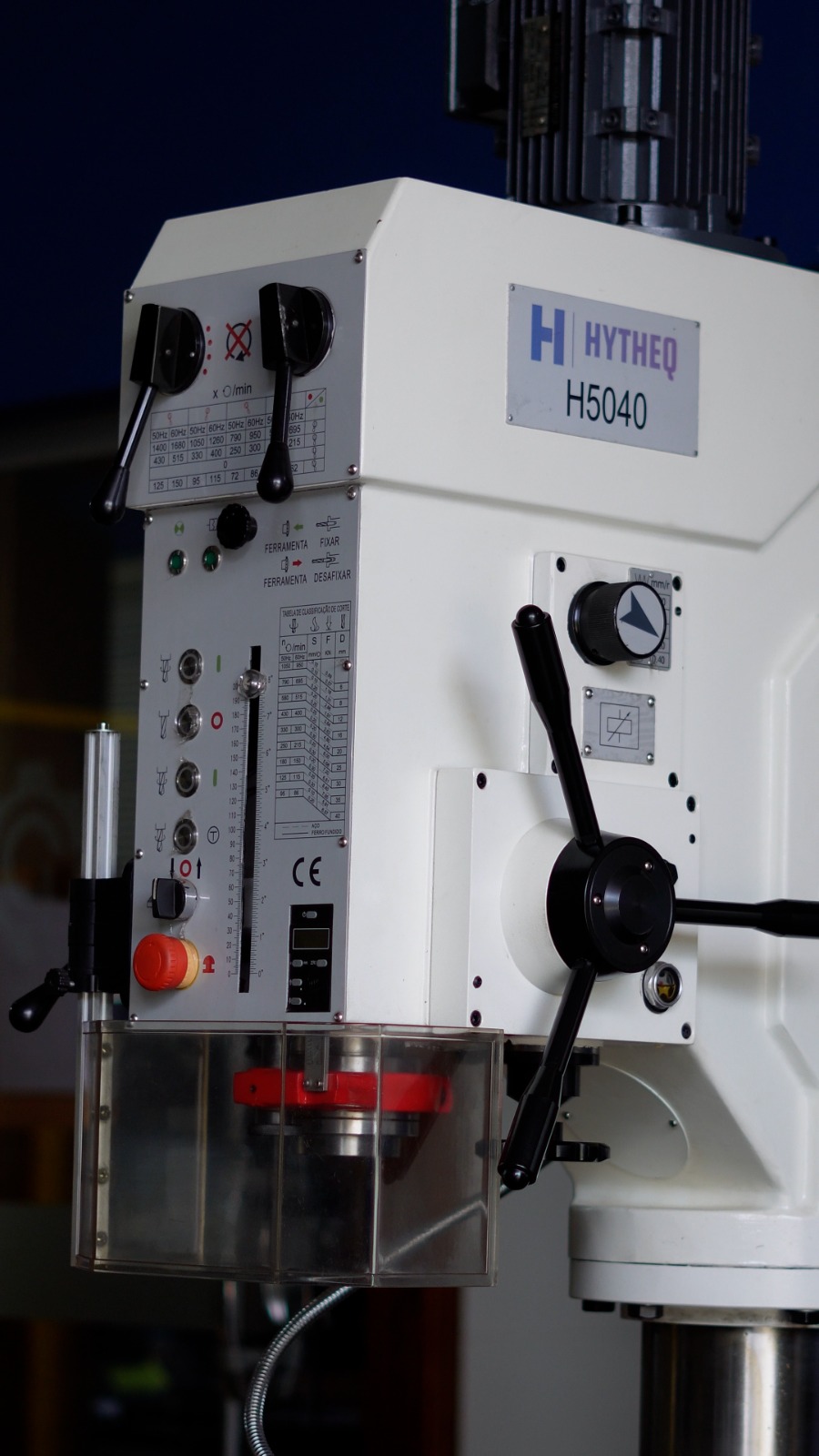 FURADEIRA DE COLUNA Z5040 - HYTHEQ - WCM Máquinas | Empresa de Máquinas em Jaboticabal/SP