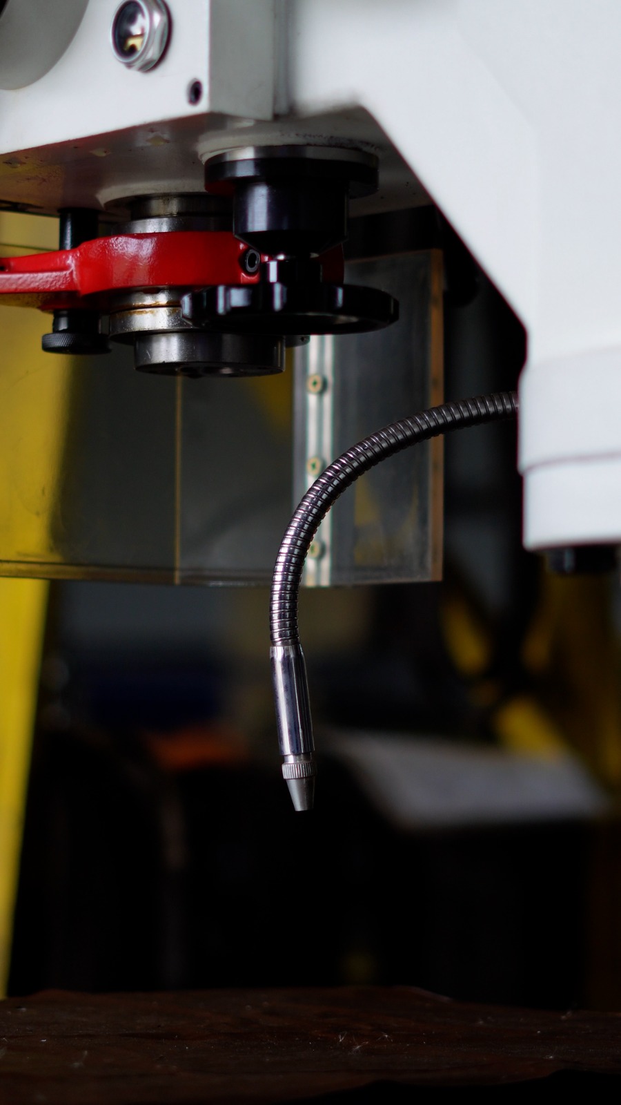 FURADEIRA DE COLUNA Z5040 - HYTHEQ - WCM Máquinas | Empresa de Máquinas em Jaboticabal/SP