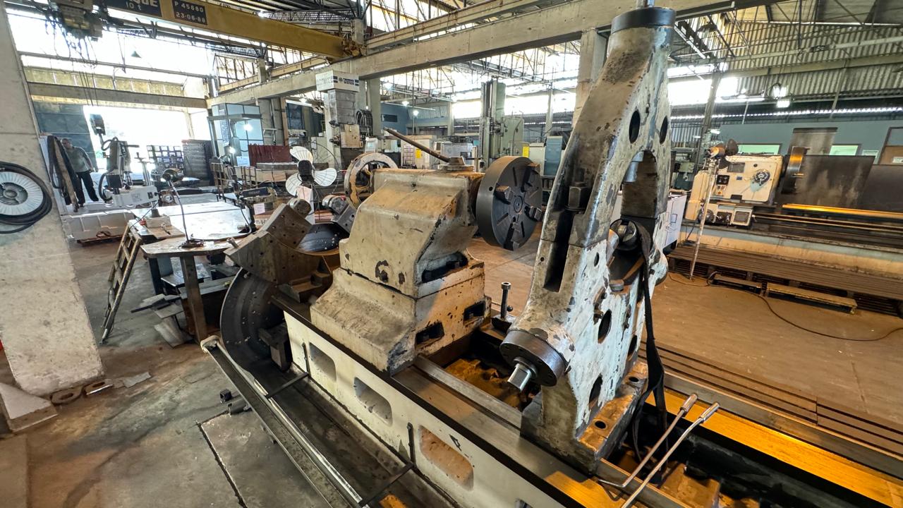 Torno mecânico MKS   - WCM Máquinas | Empresa de Máquinas em Jaboticabal/SP