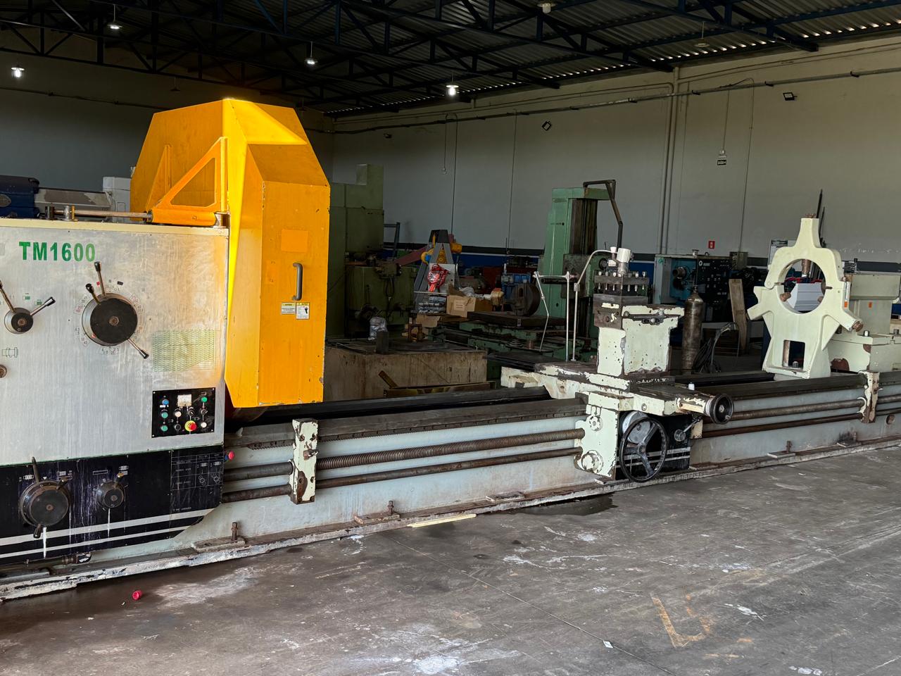 Torno Mecânico Vitor Buono TM 1600