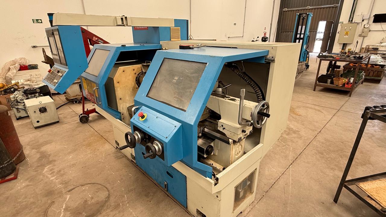 Torno CNC marca Veker modelo LVK-175 - WCM Máquinas | Empresa de Máquinas em Jaboticabal/SP